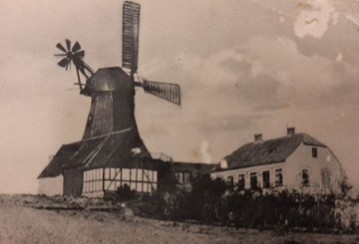 Gårslev Vindmølle. Foto: Børkop Lokalarkiv